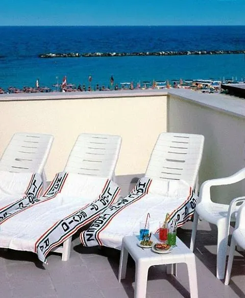Hotel Saint Tropez Spa & Restaurant Lido Di Savio